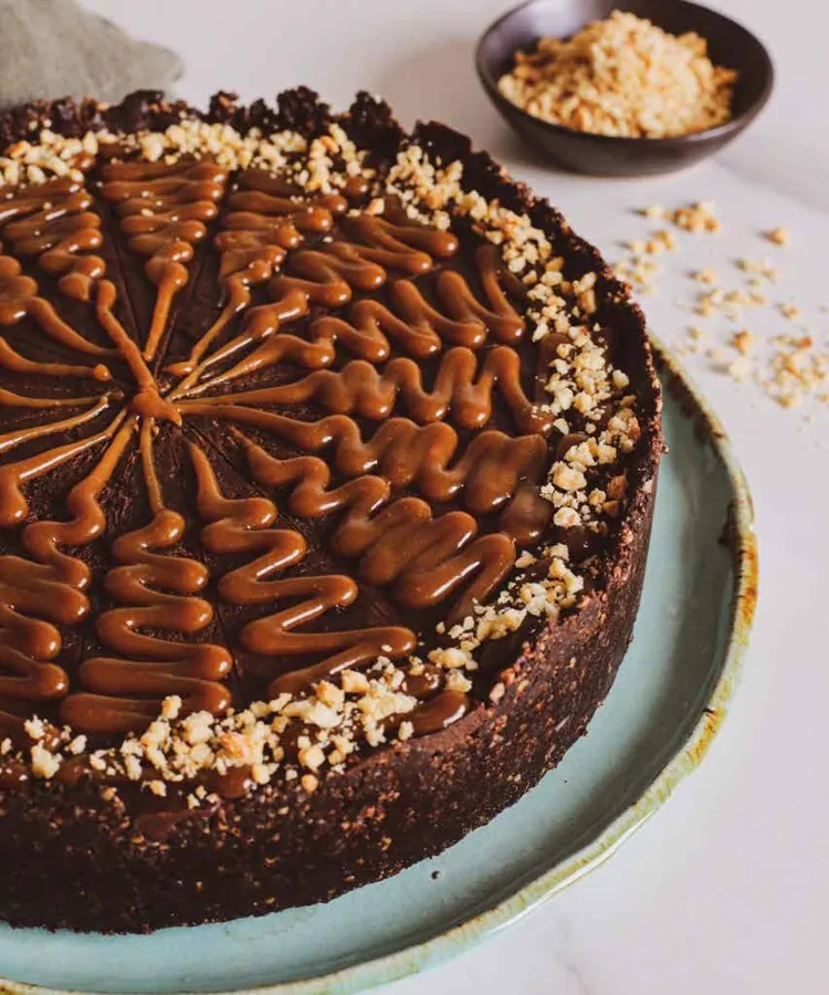 Torta Caramelo de amendoim da Cacau Vanilla, foto do catálogo Food Service 2026