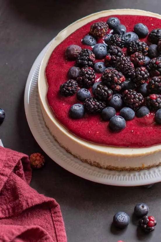 Torta Lemon Berry da Cacau Vanilla, foto do catálogo Food Service 2026